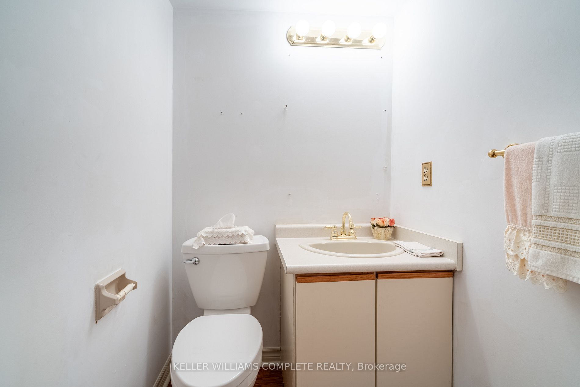 109 Wilson St W, #6