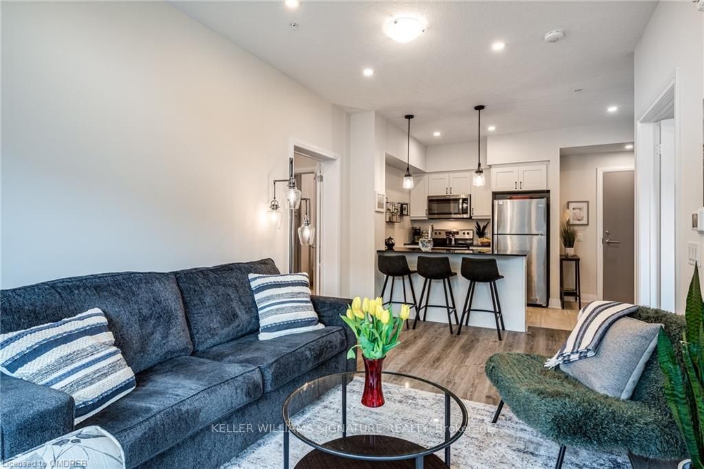 16 Concord Pl, #452