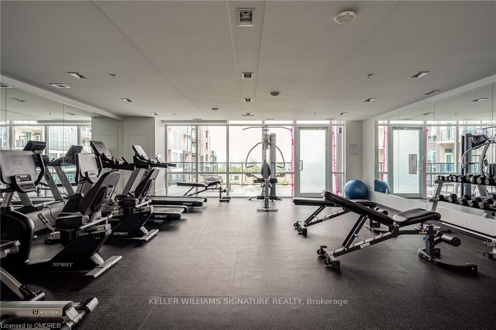 16 Concord Pl, #452