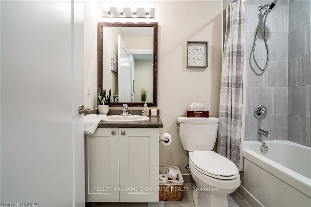 16 Concord Pl, #452