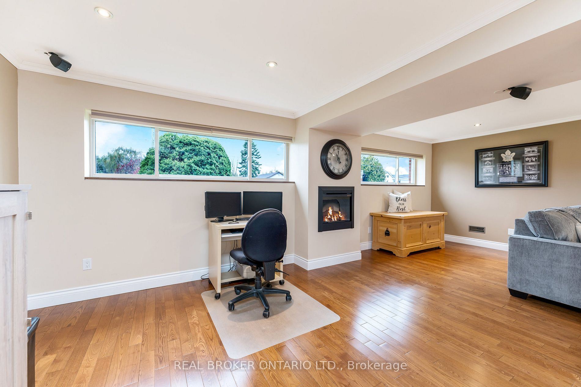 19 Trafalgar Road