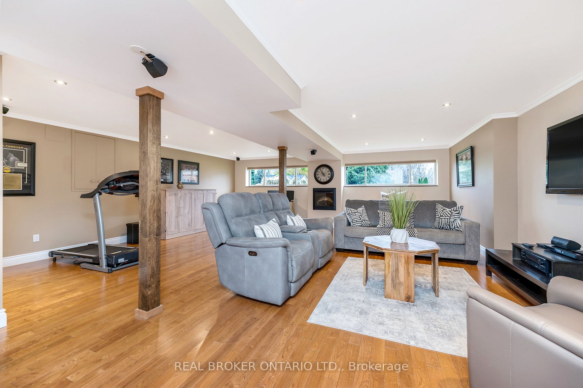 19 Trafalgar Road