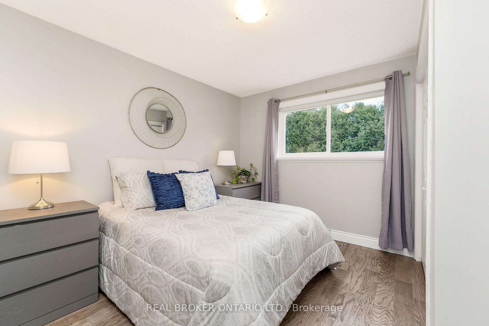 19 Trafalgar Road