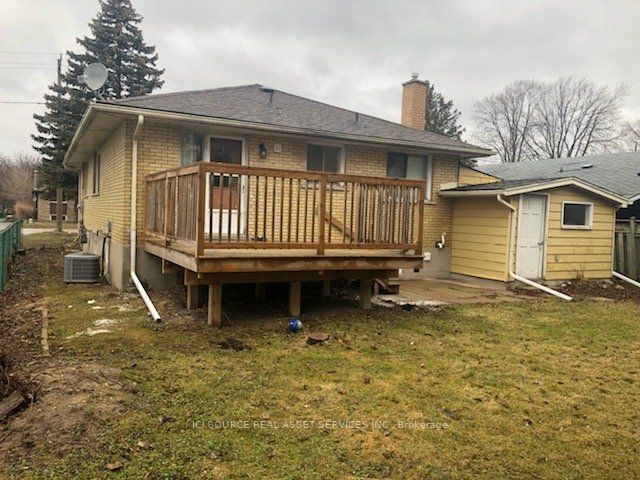 169 Fergus Ave, #Main Fl