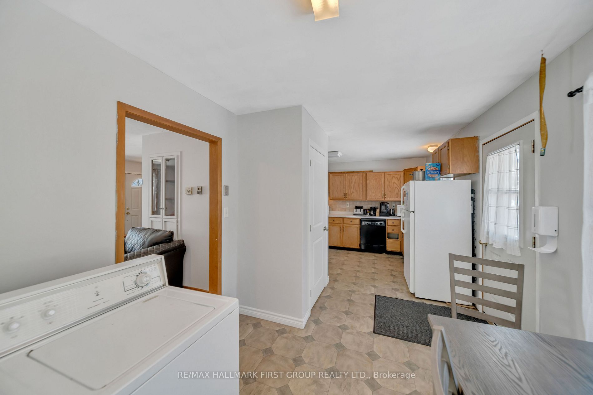 10 Croft St