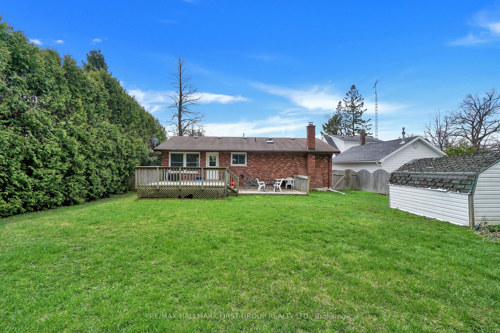 10 Croft St