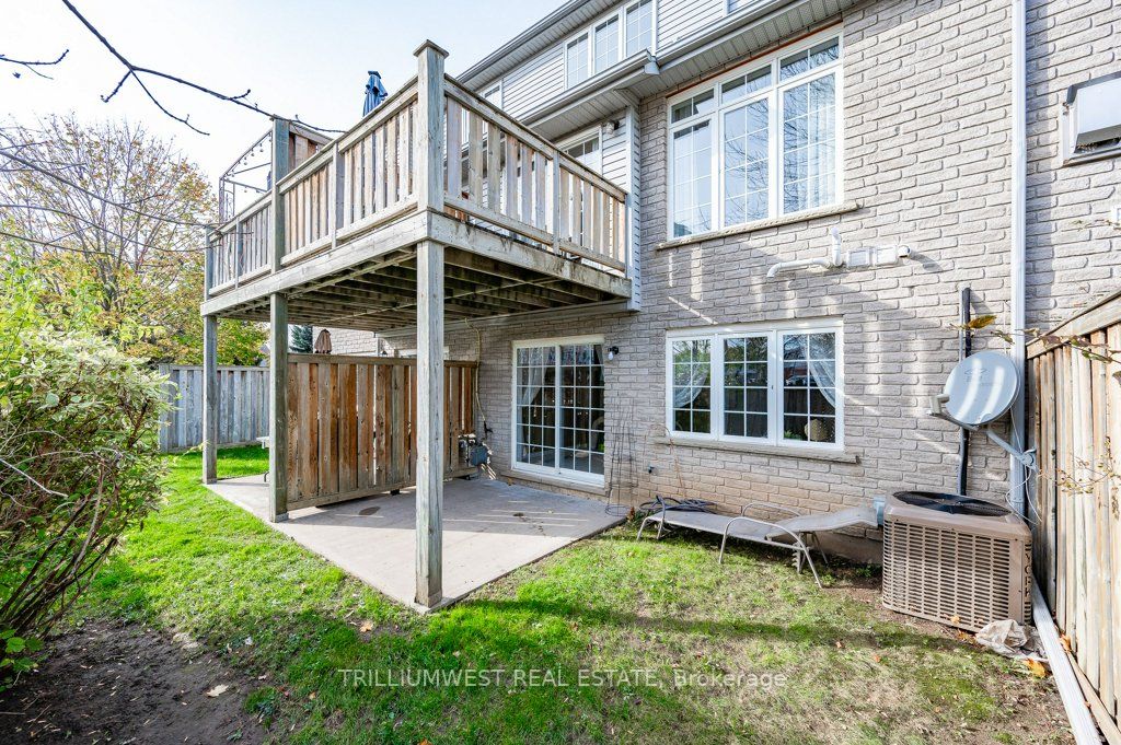 460 Woolwich St, #26