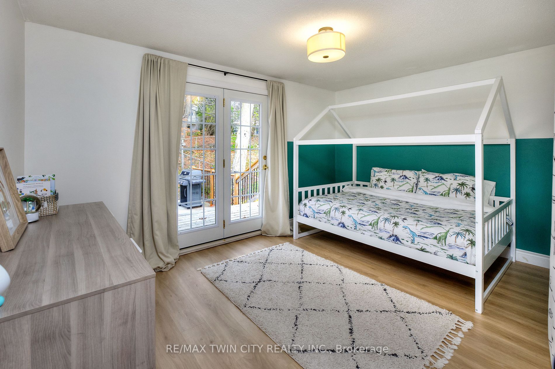 211 Westvale Drive