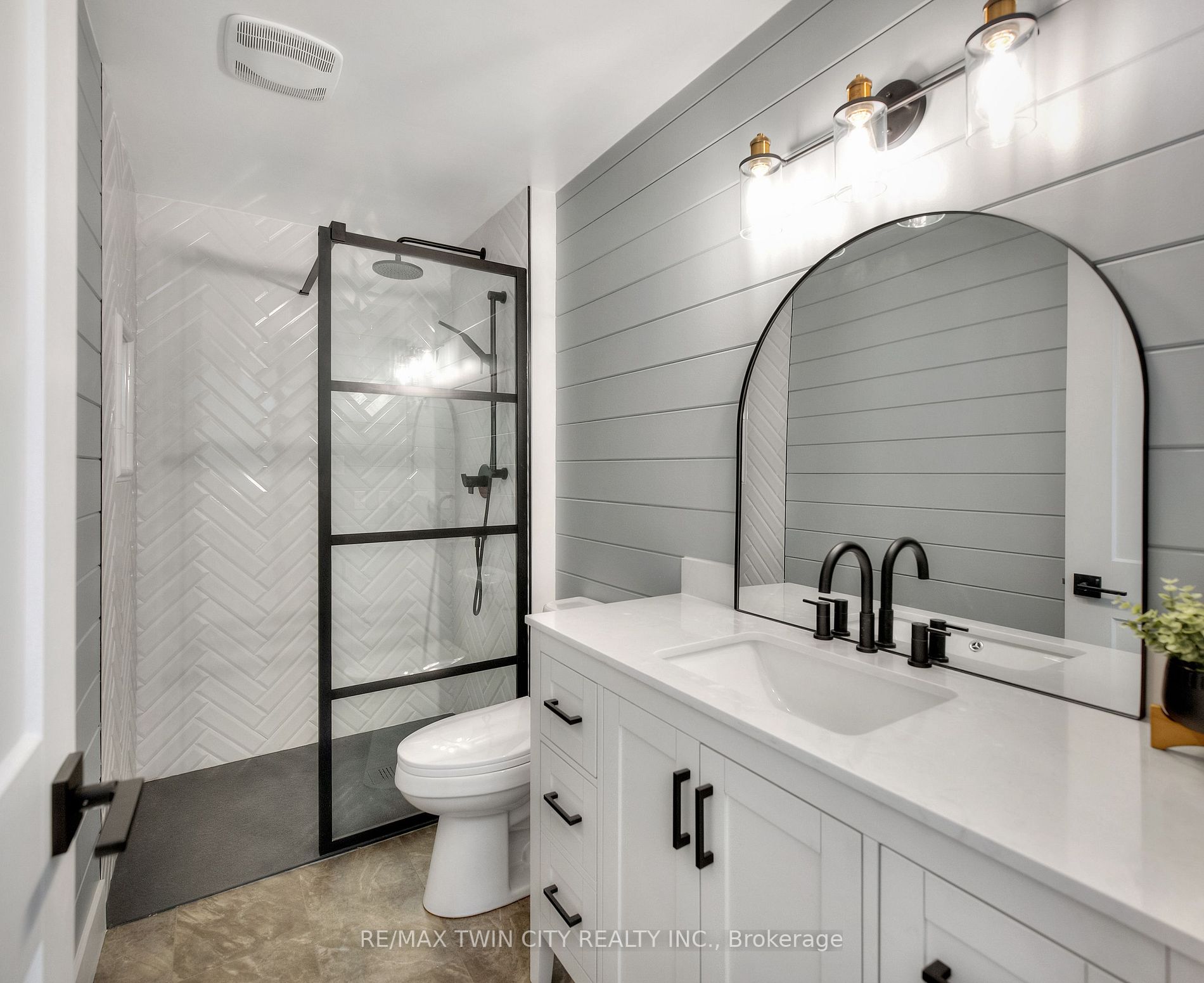 211 Westvale Drive