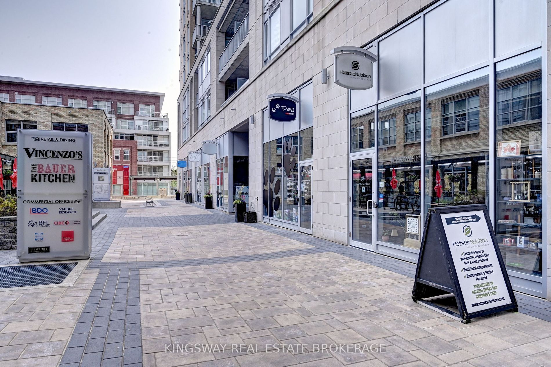 191 King St S, #512