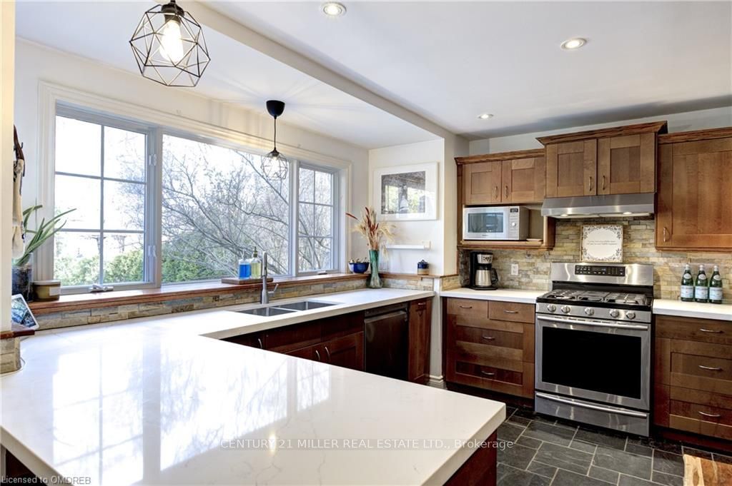 55 Hatton Dr