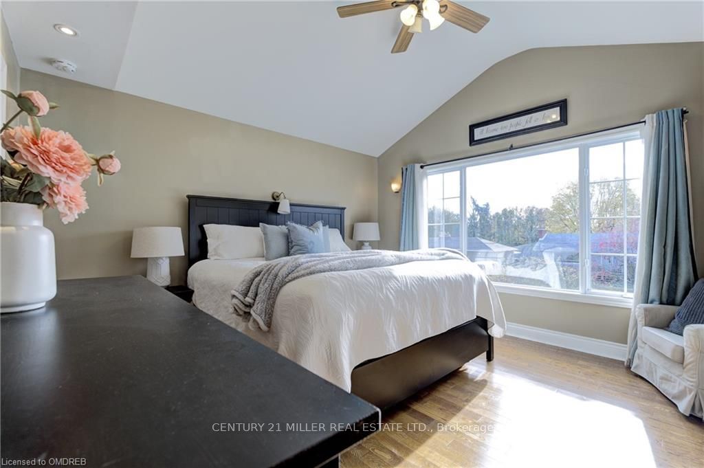 55 Hatton Dr