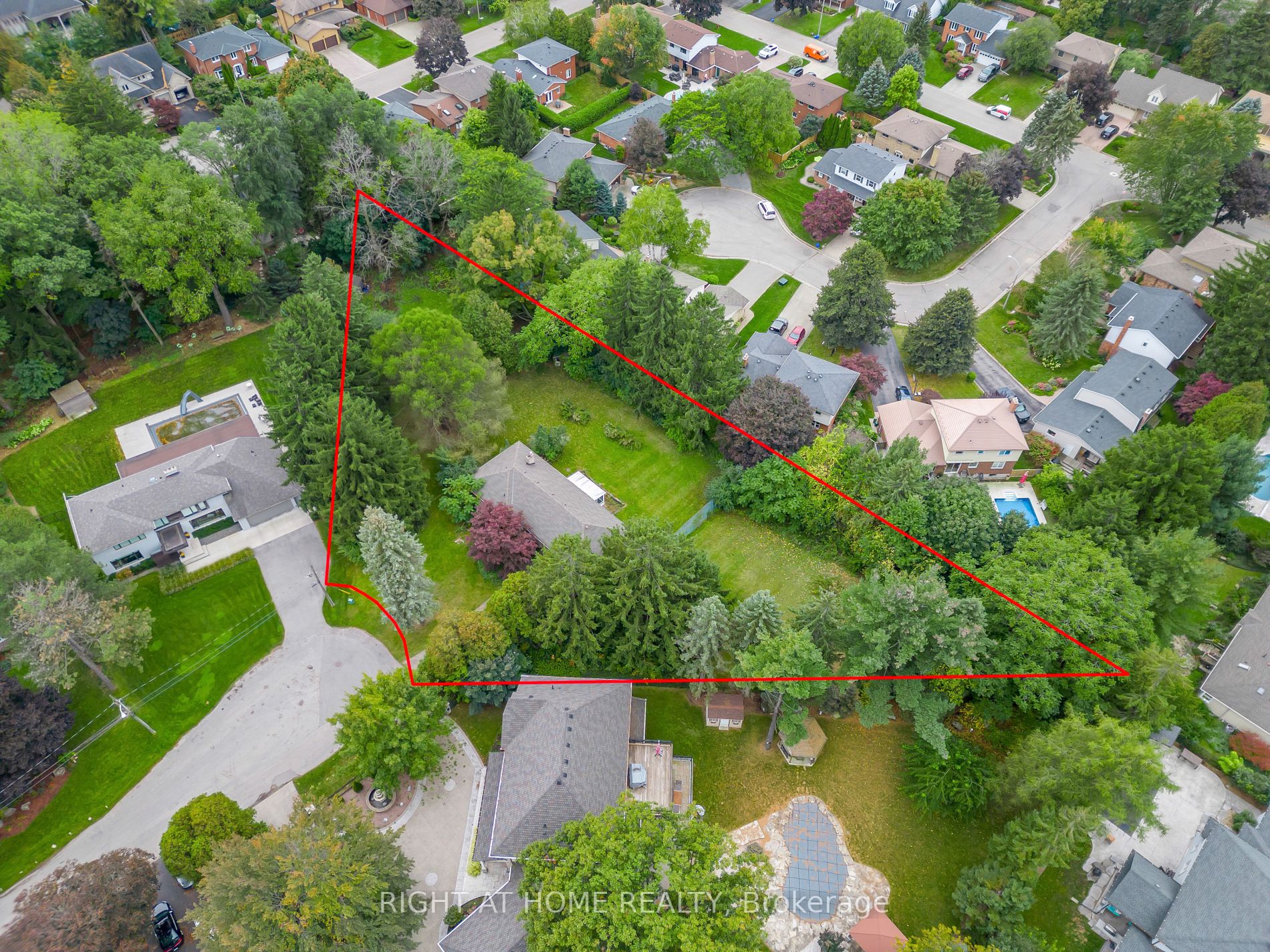 49 Thornwood Dr