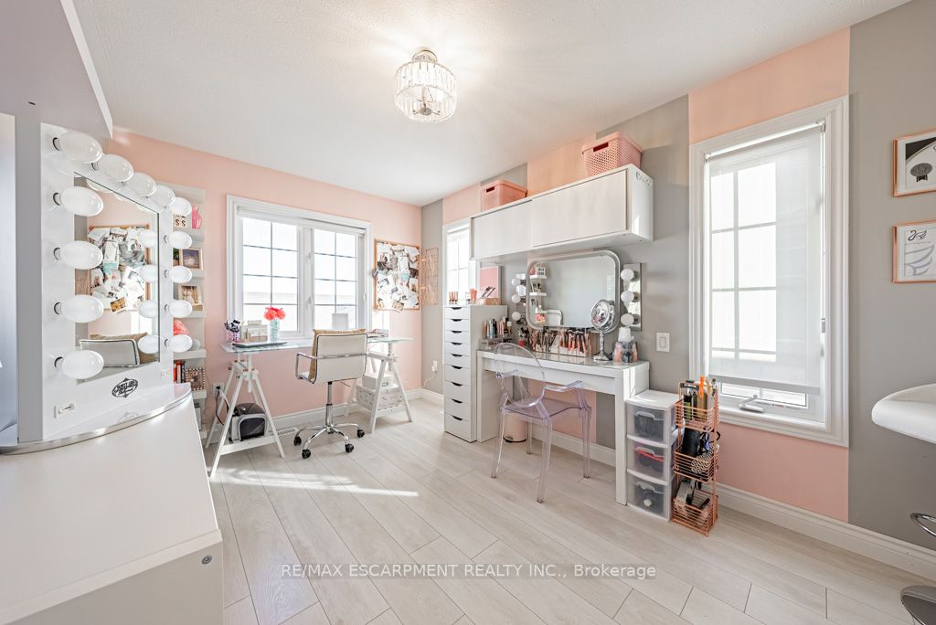 377 GLANCASTER Road, #31