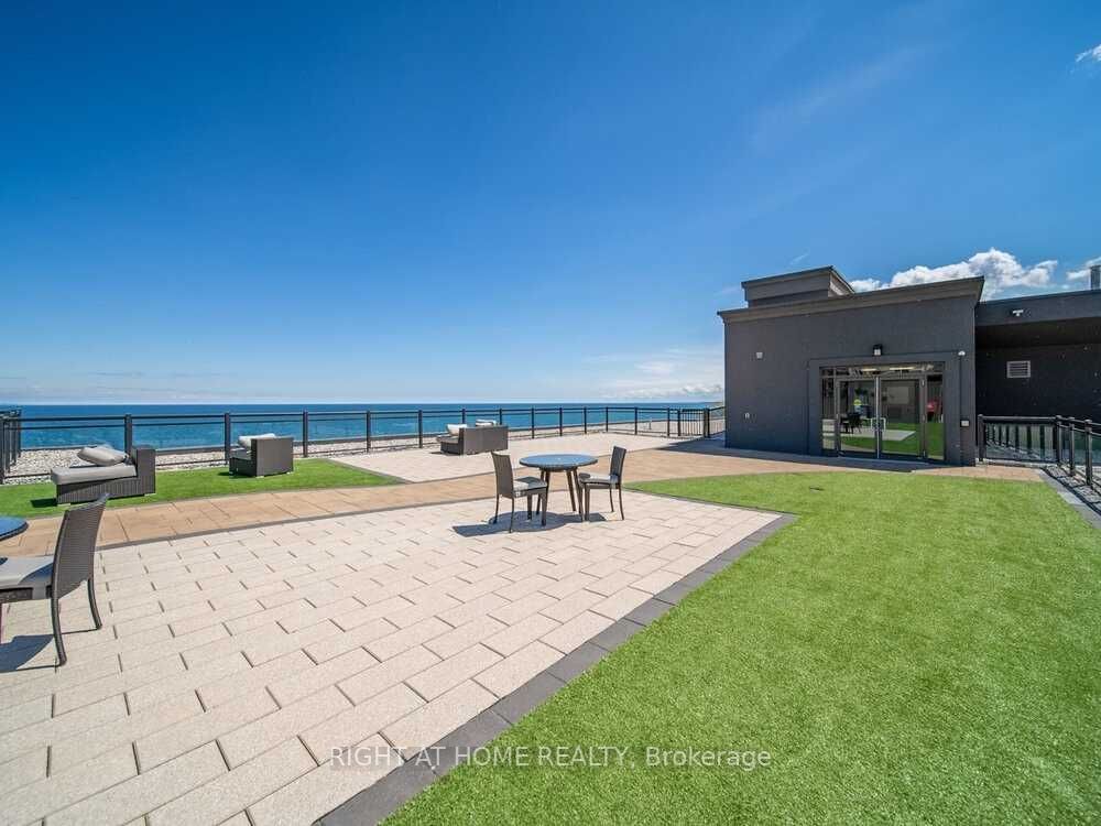 35 Southshore Cres, #408