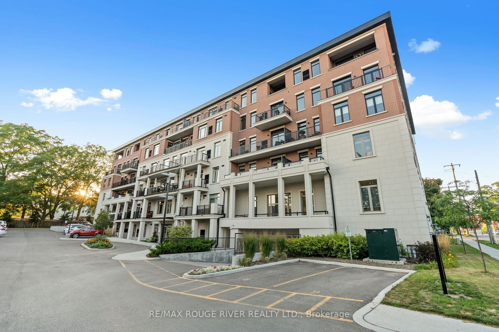 135 Orr St, #408