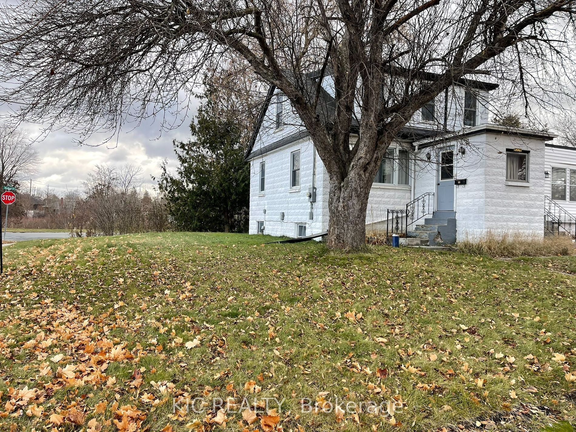 835 Alexander Court