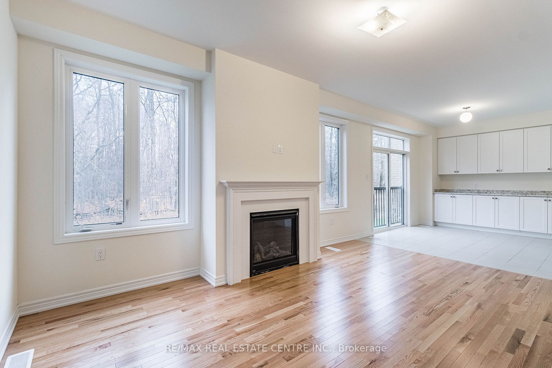 508 Black Cherry Crescent
