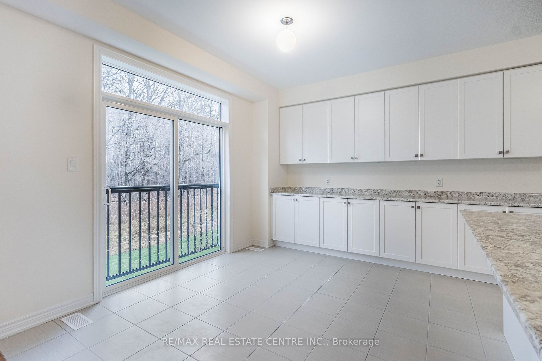 508 Black Cherry Crescent