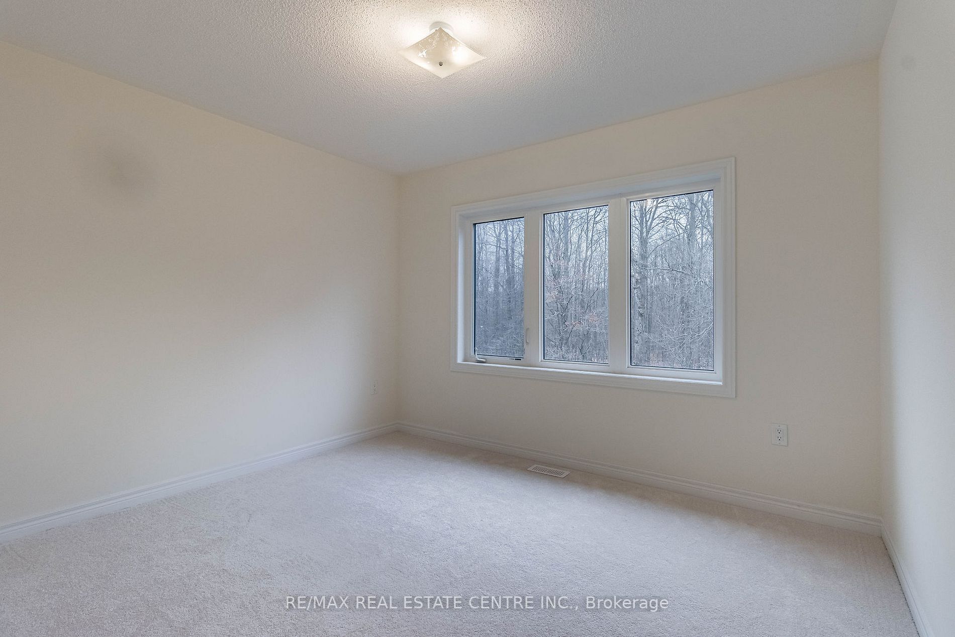 508 Black Cherry Crescent