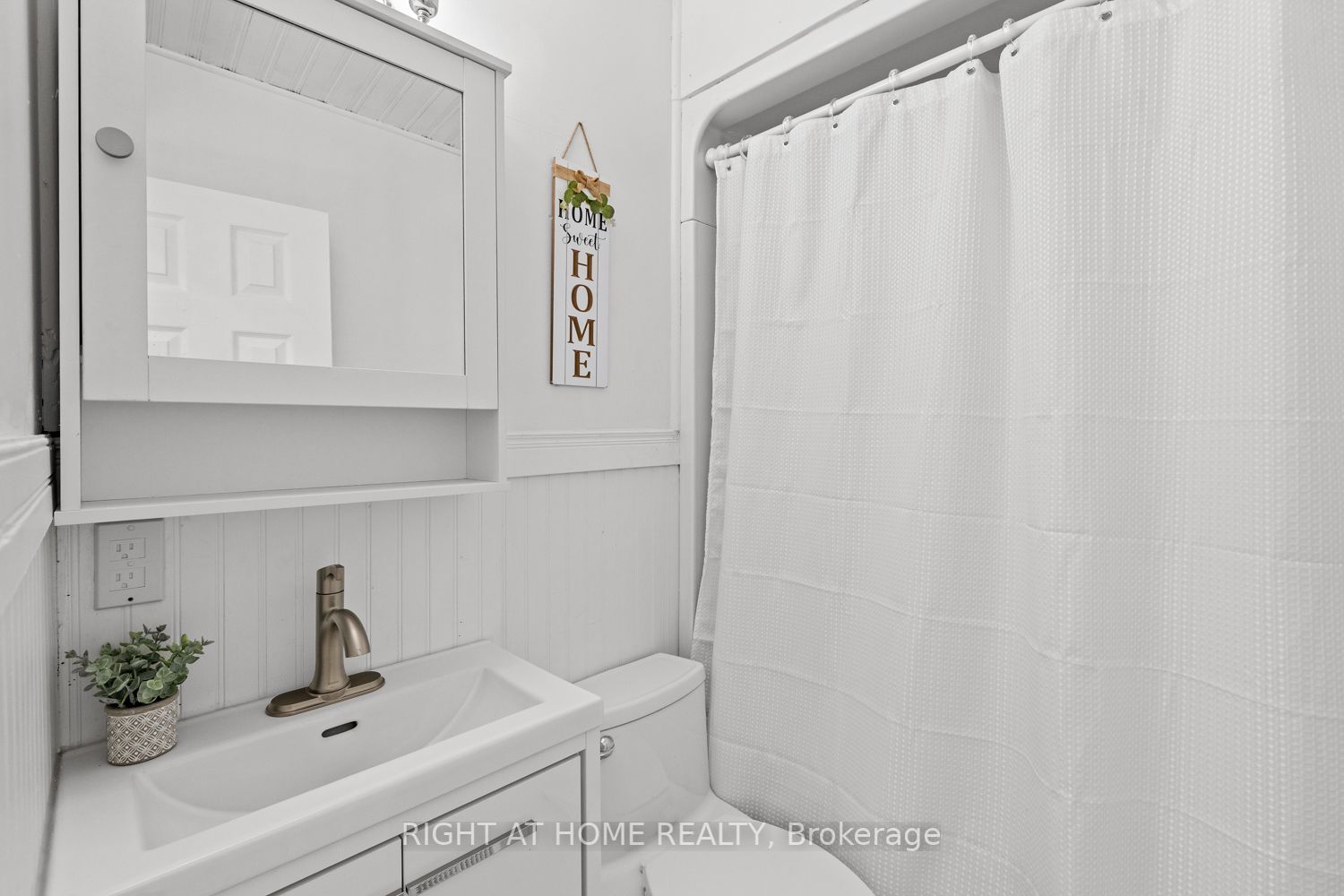 71 Powerview Ave