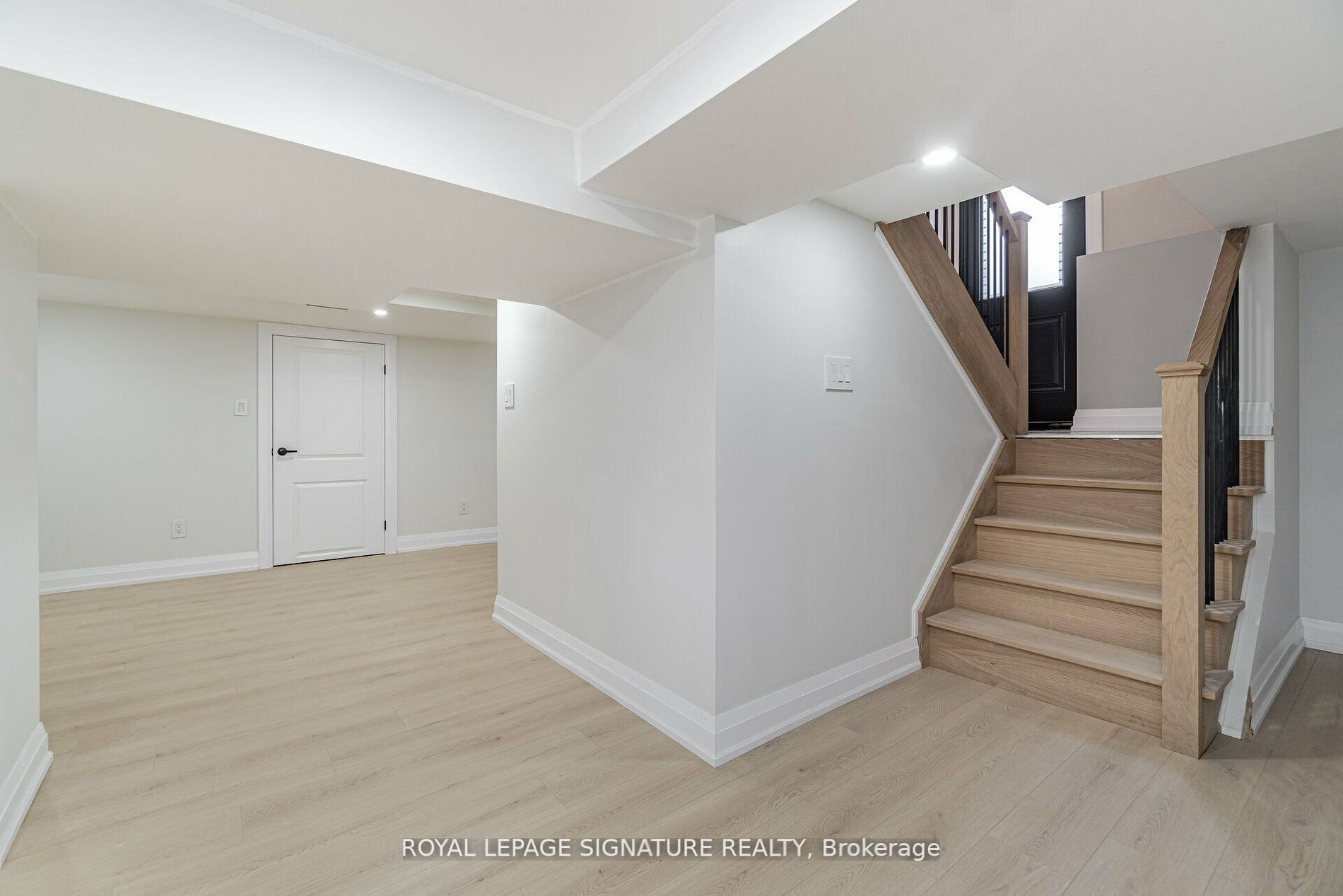 10 Bayside Avenue