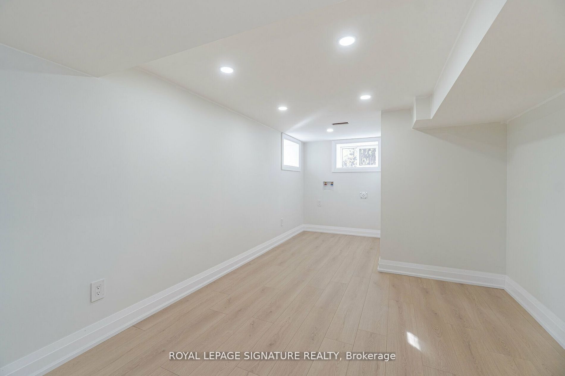 10 Bayside Avenue