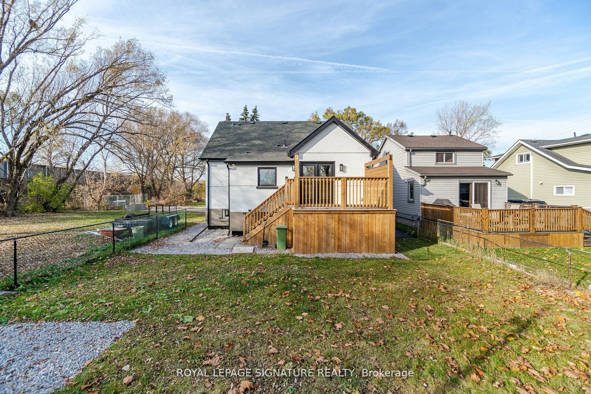 10 Bayside Avenue