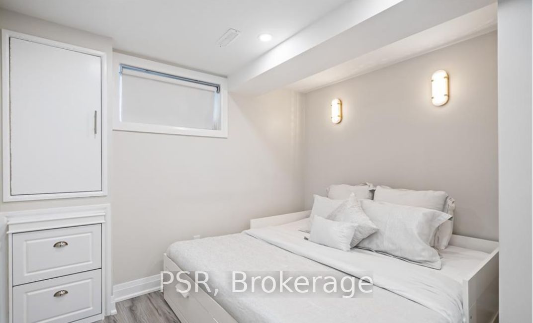 1329 Niagara Stone Road