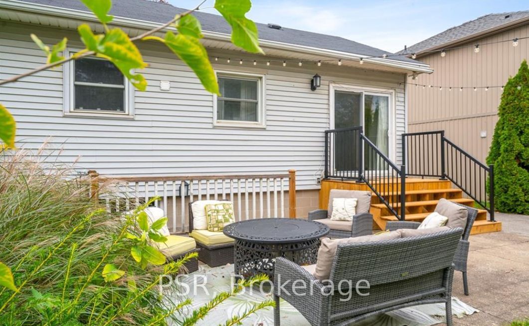 1329 Niagara Stone Road