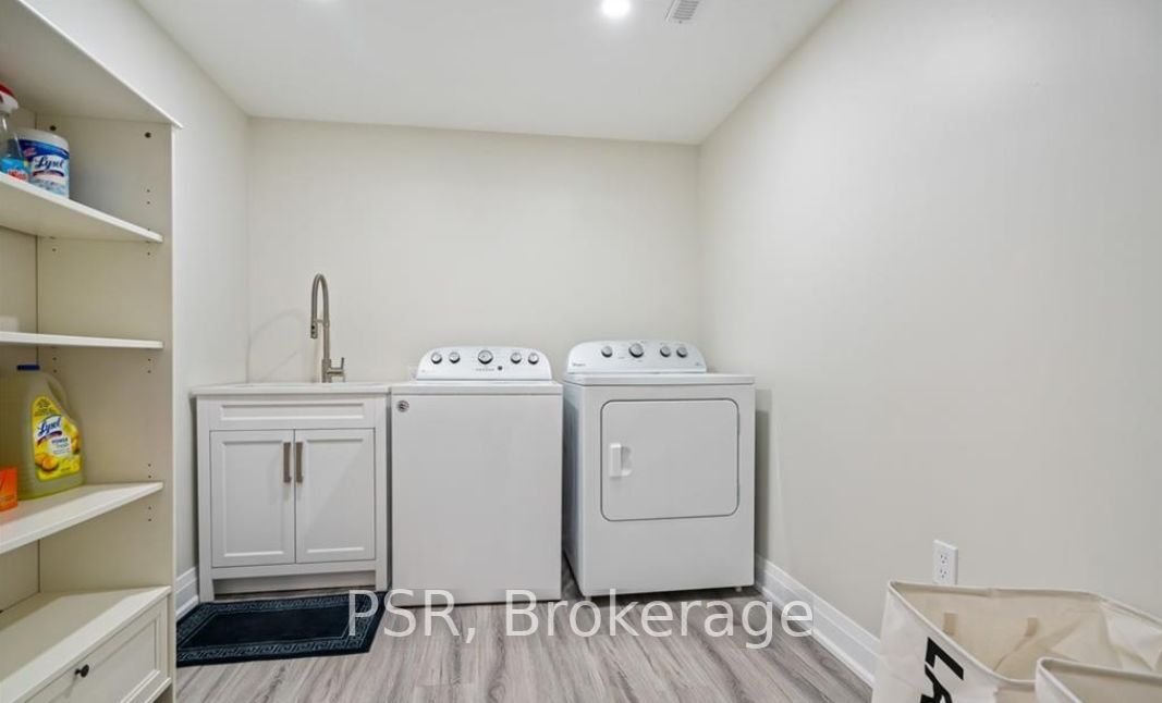 1329 Niagara Stone Road