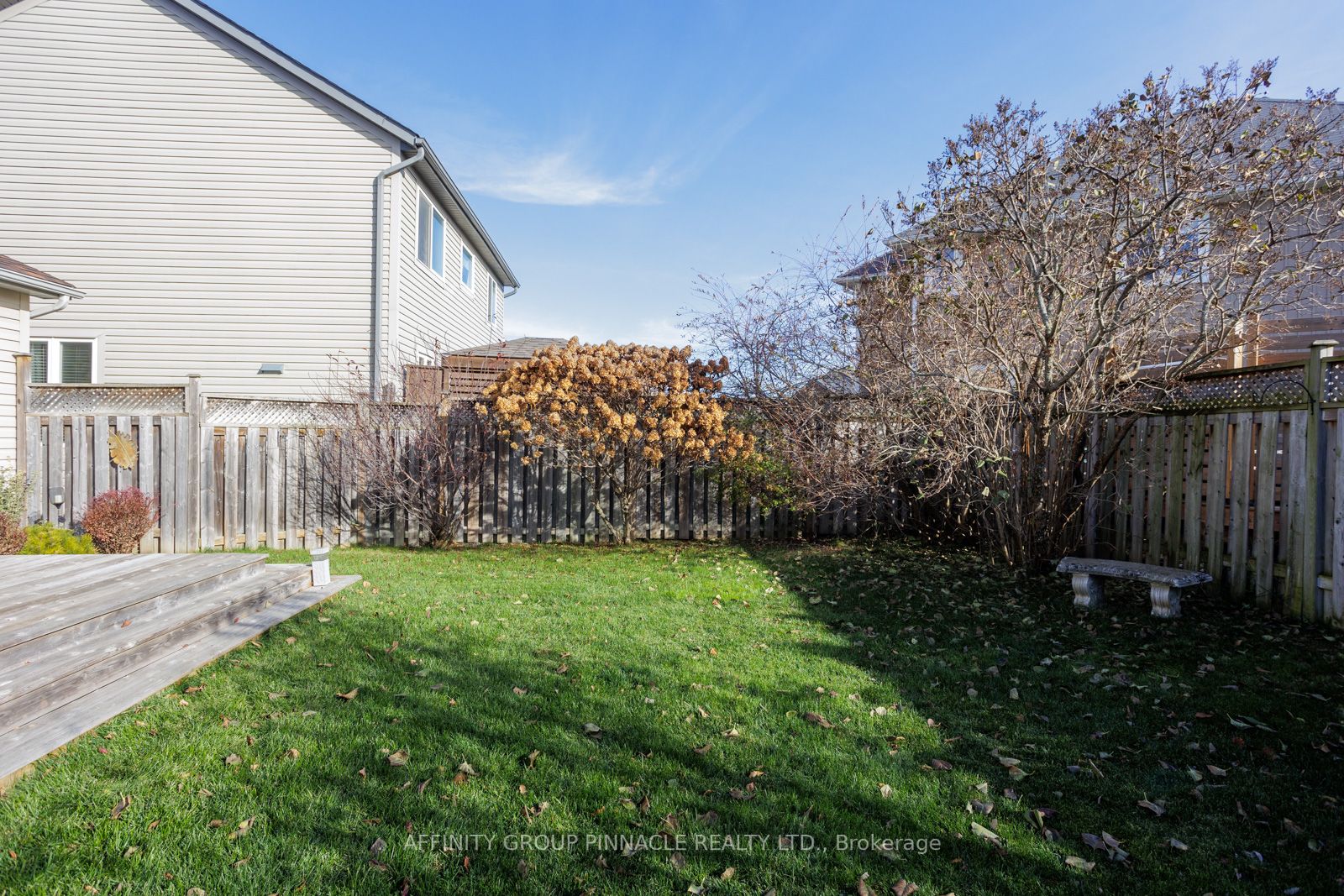 11 Purpledusk Drive