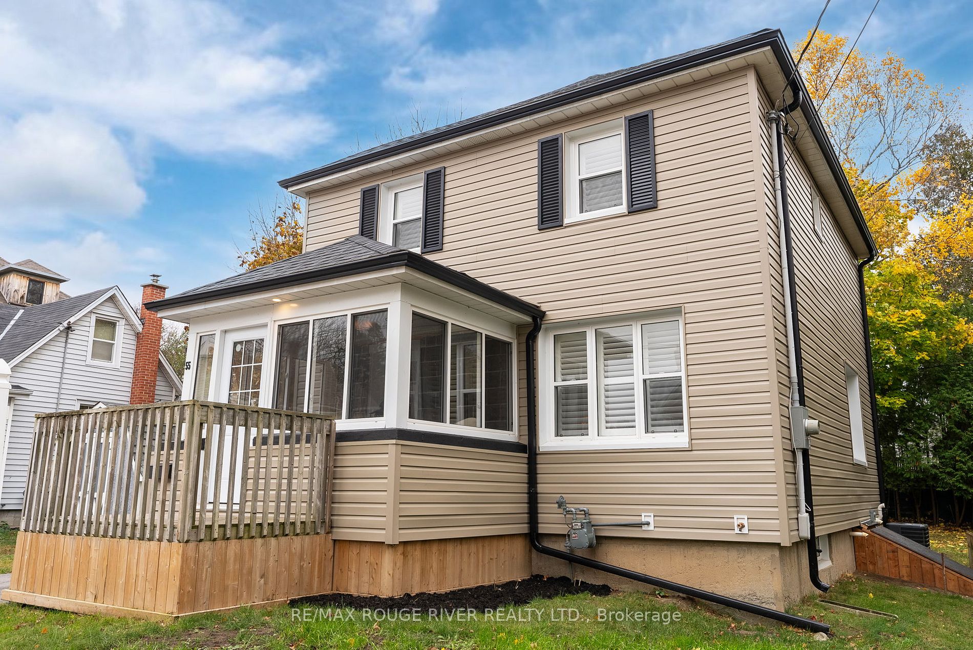 55 ELLEN Street