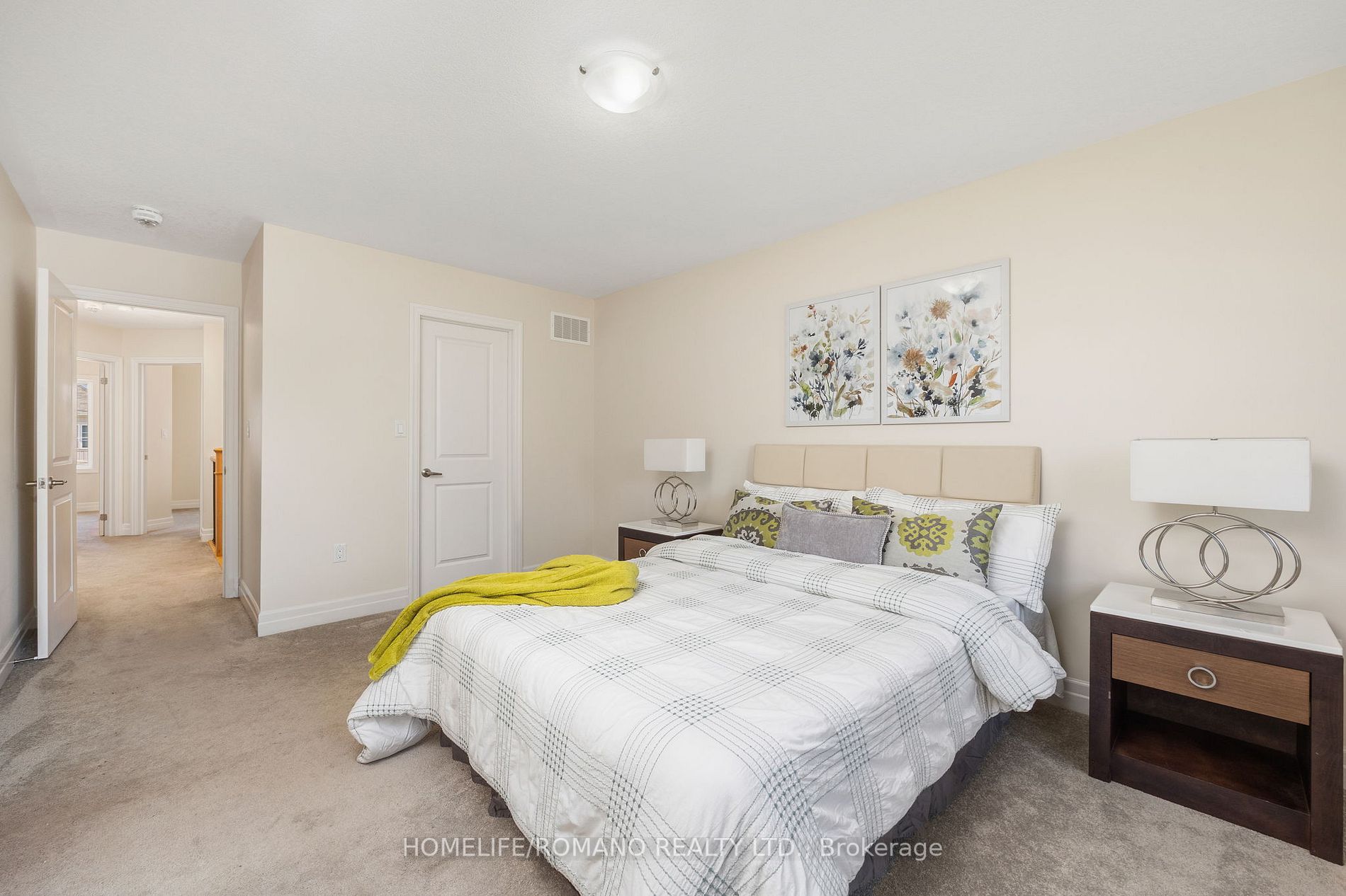 4476 ECLIPSE Way