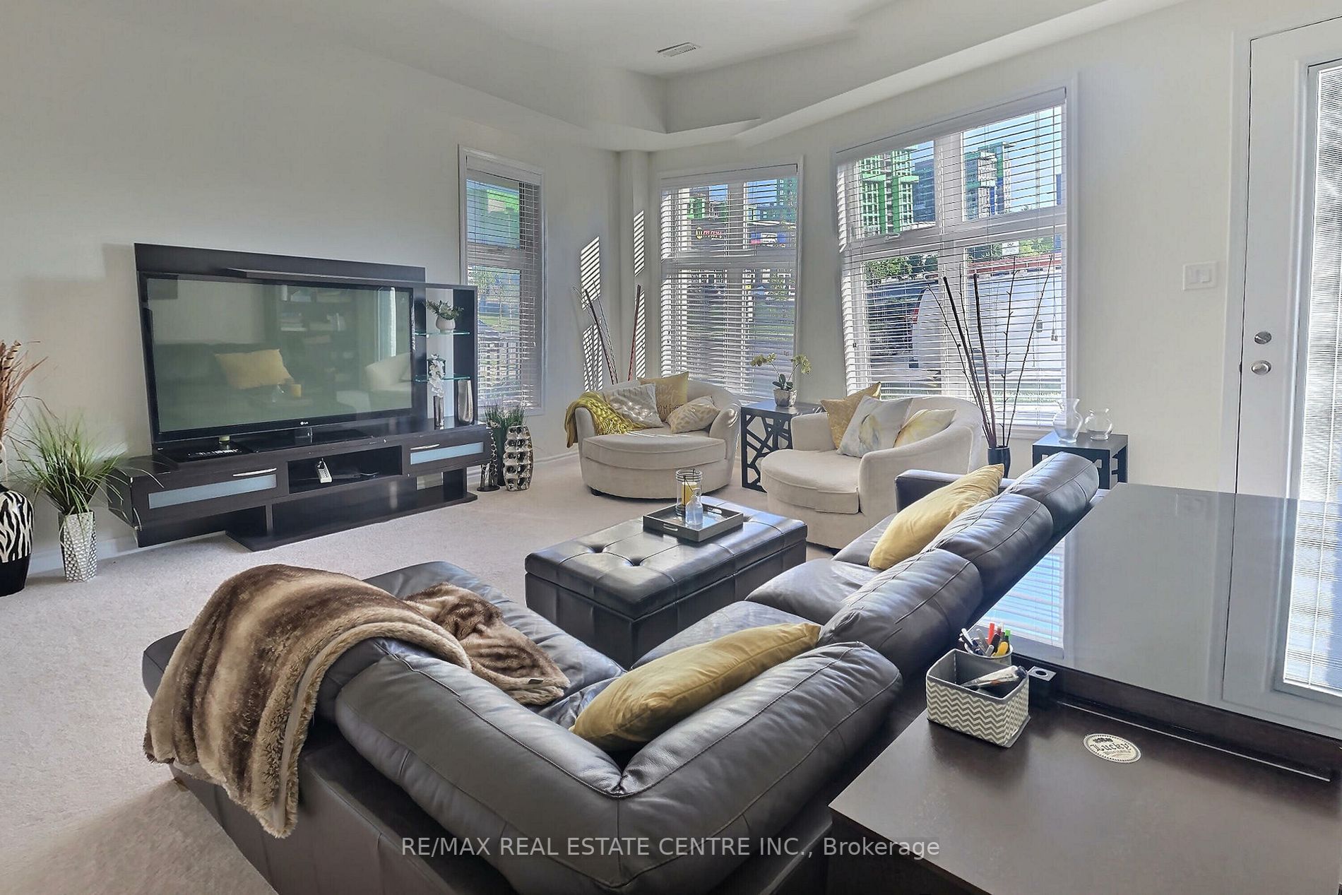 22 Spring Creek Dr, #5