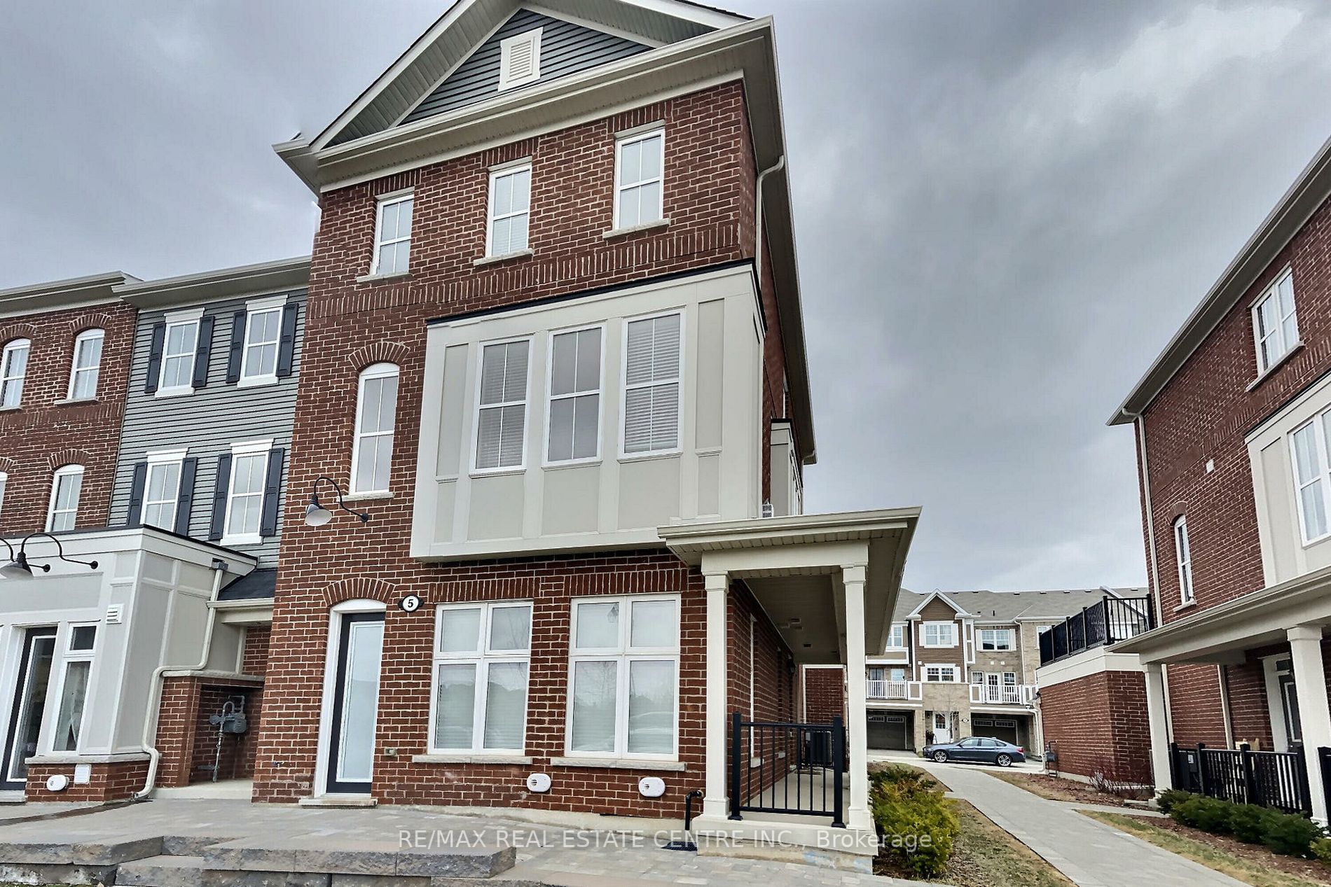 22 Spring Creek Dr, #5
