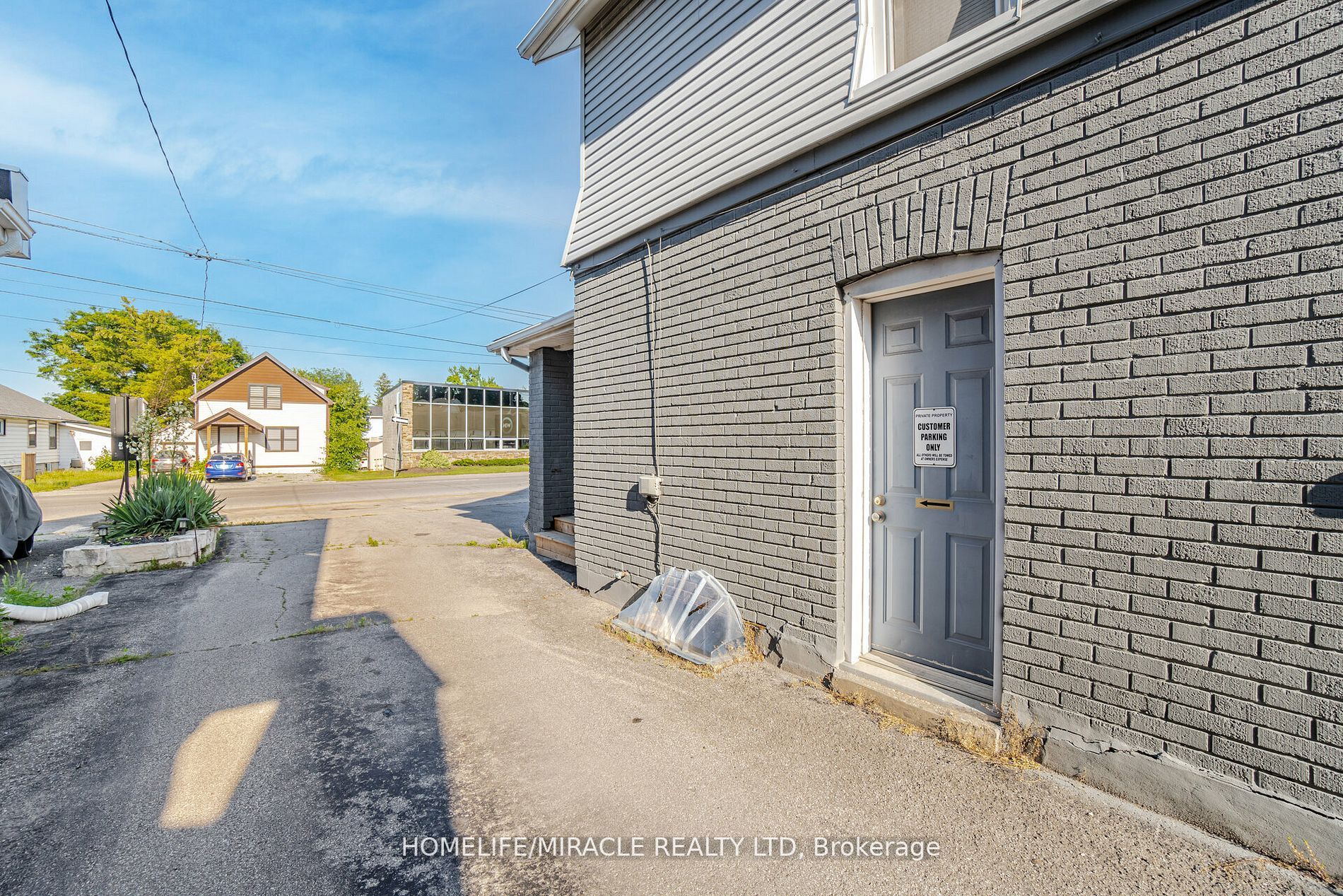 4107 Portage Road