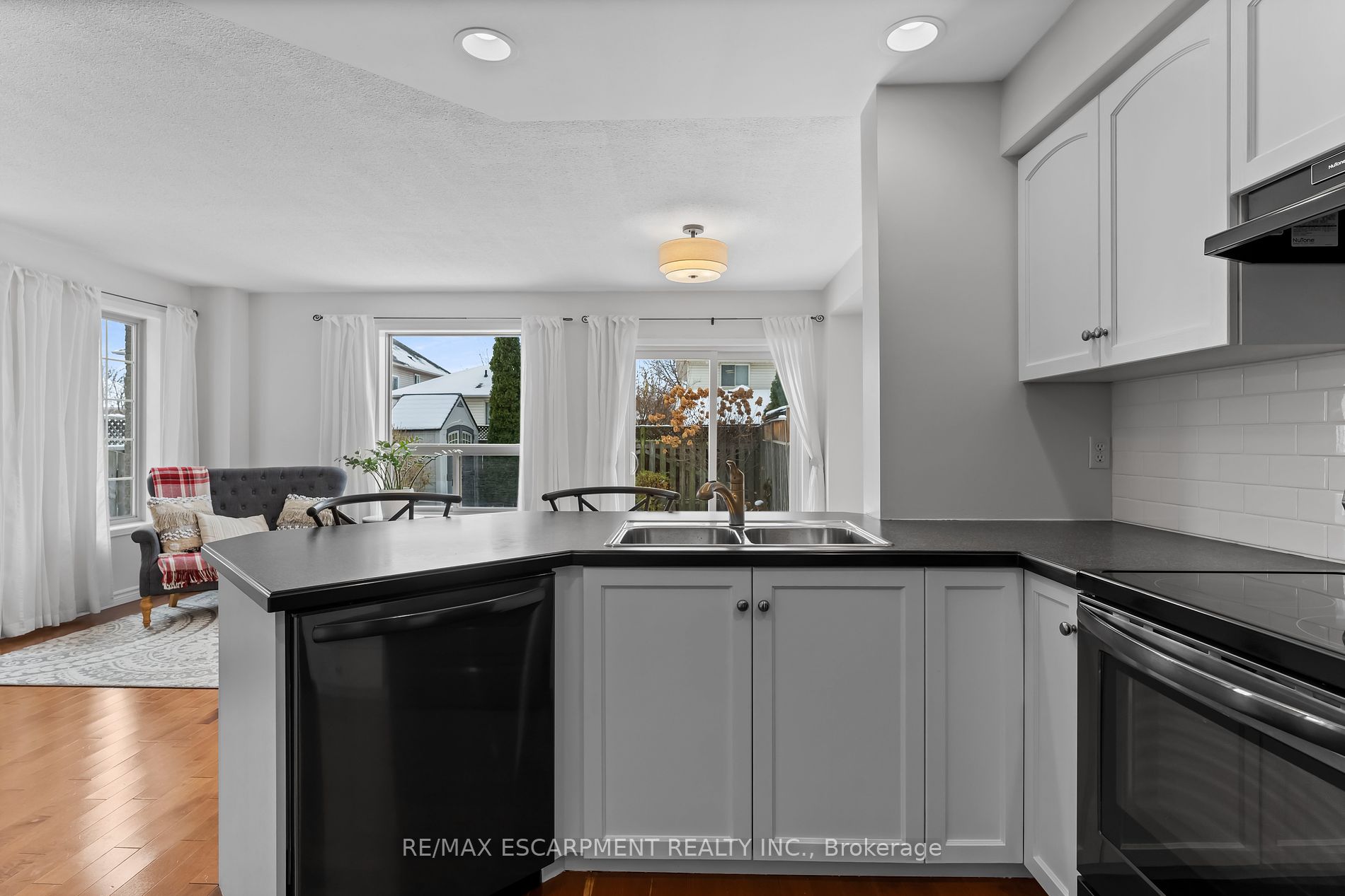 84 Foxborough Drive
