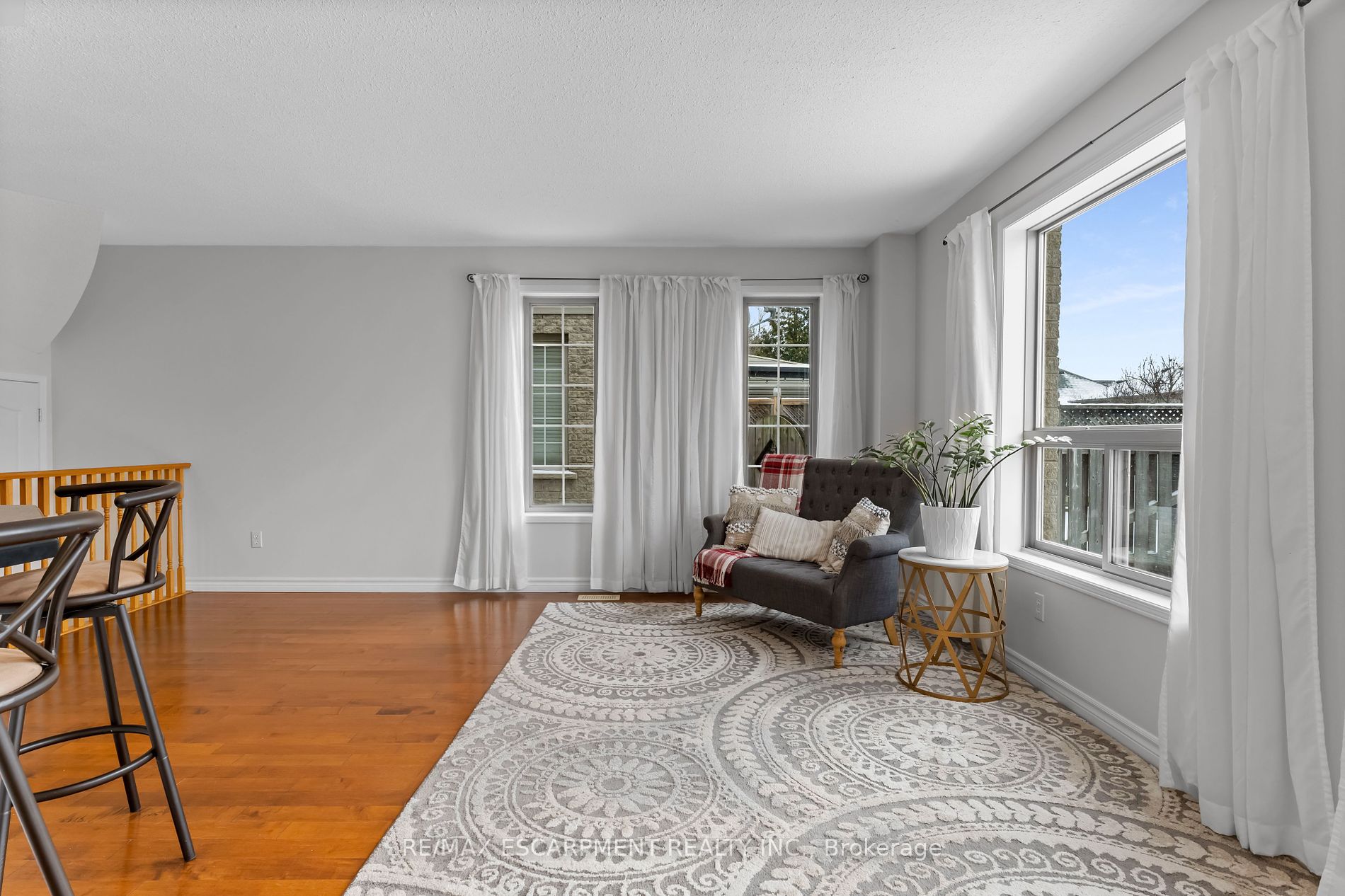 84 Foxborough Drive