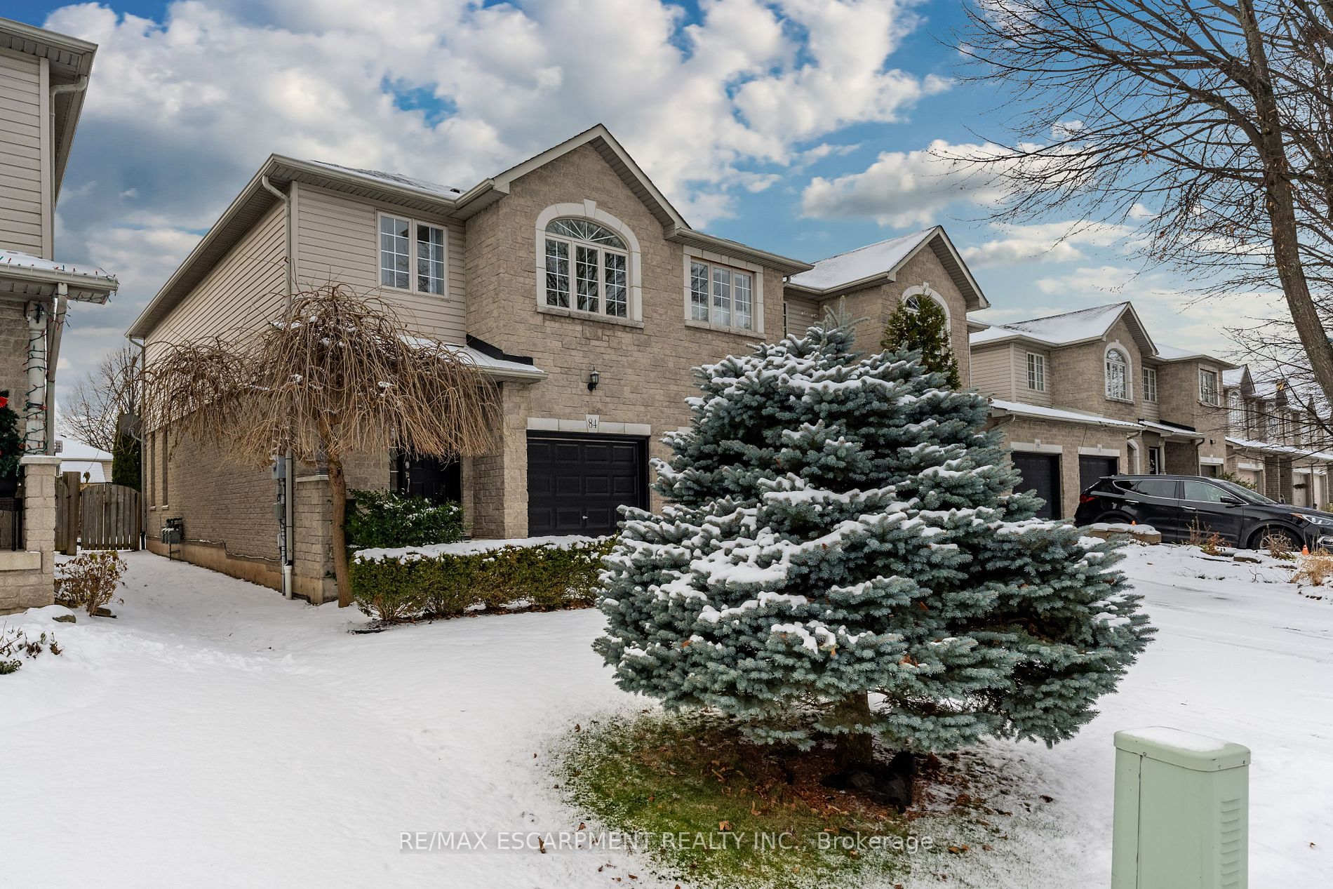 84 Foxborough Drive