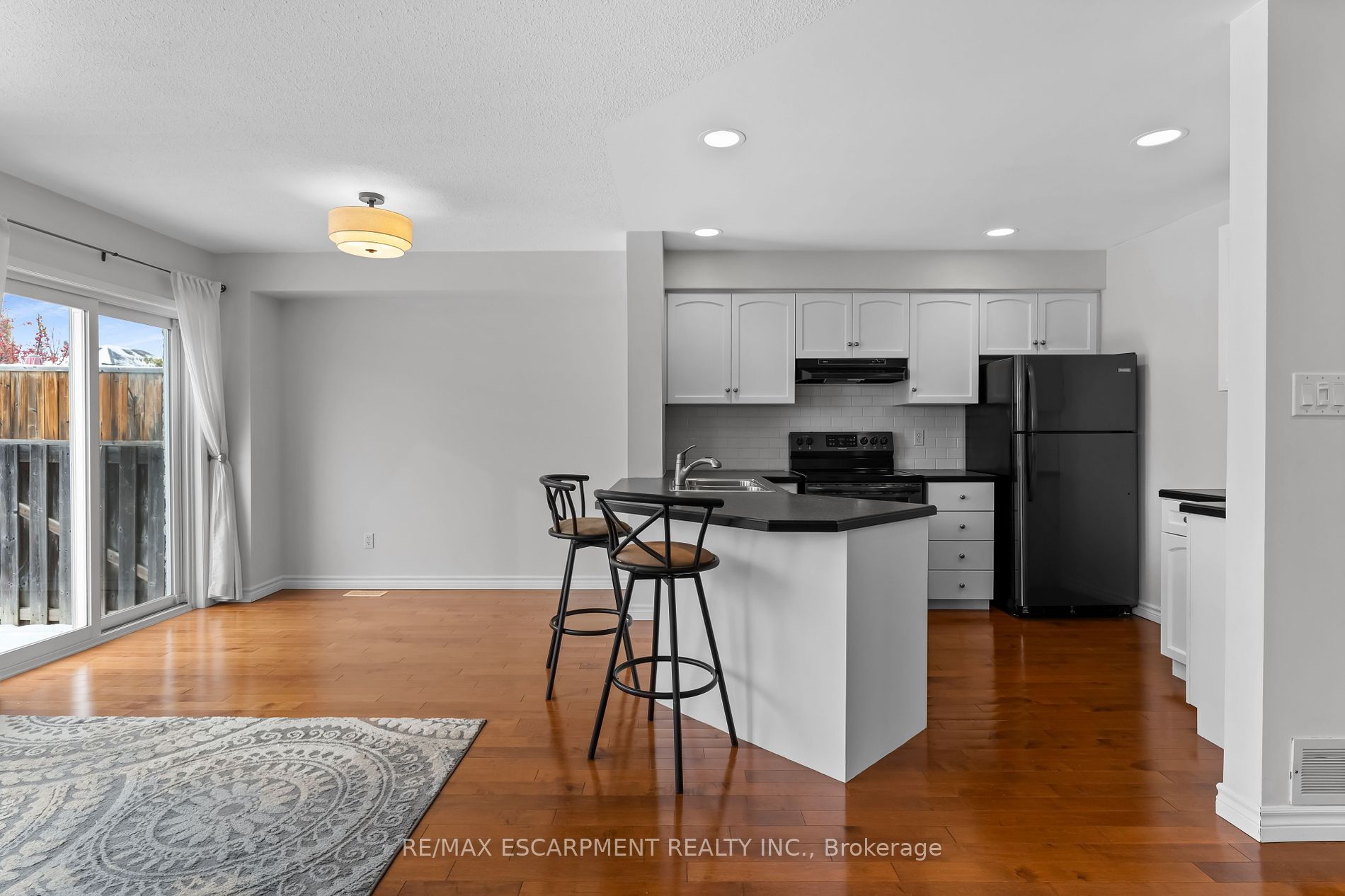 84 Foxborough Drive