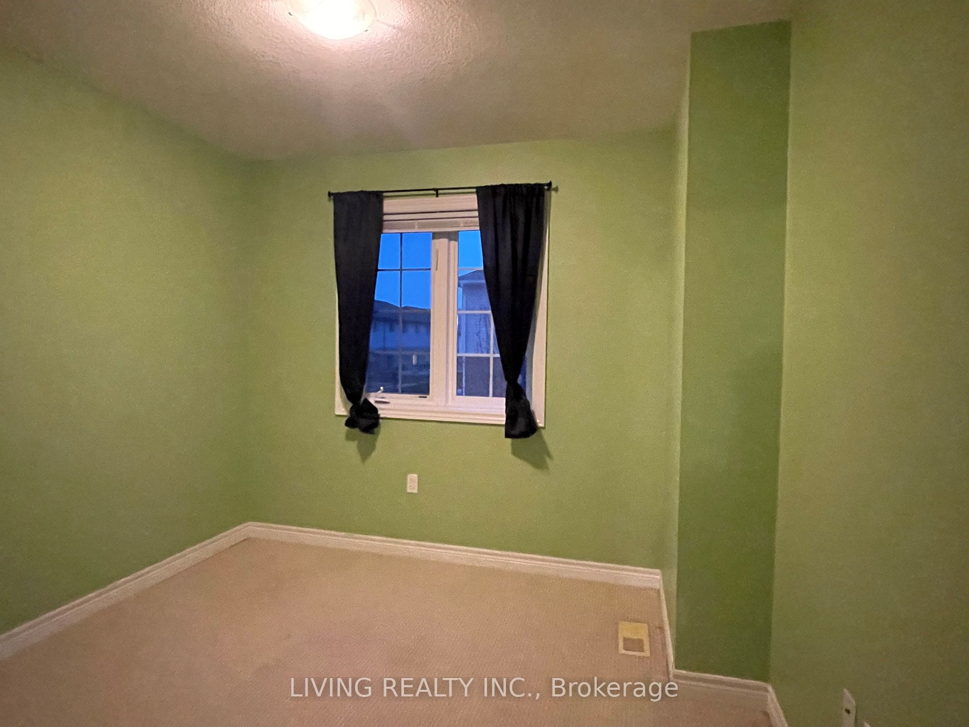 8 Lakelawn Road #27