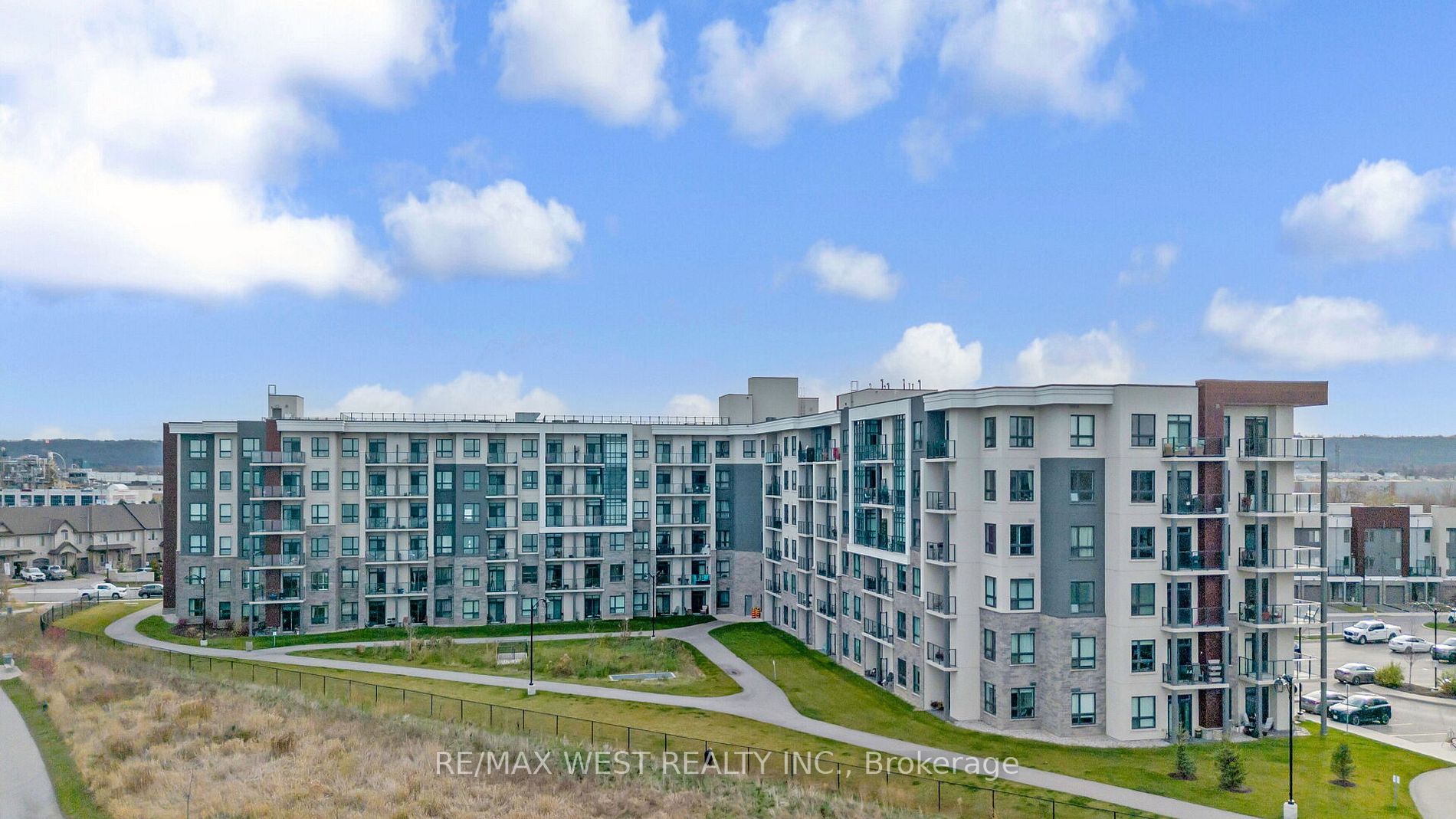 101 Shoreview Place, #131