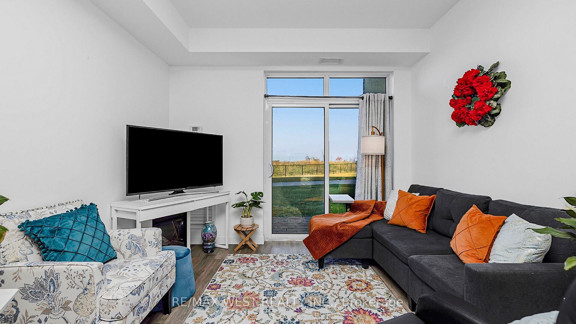 101 Shoreview Place, #131