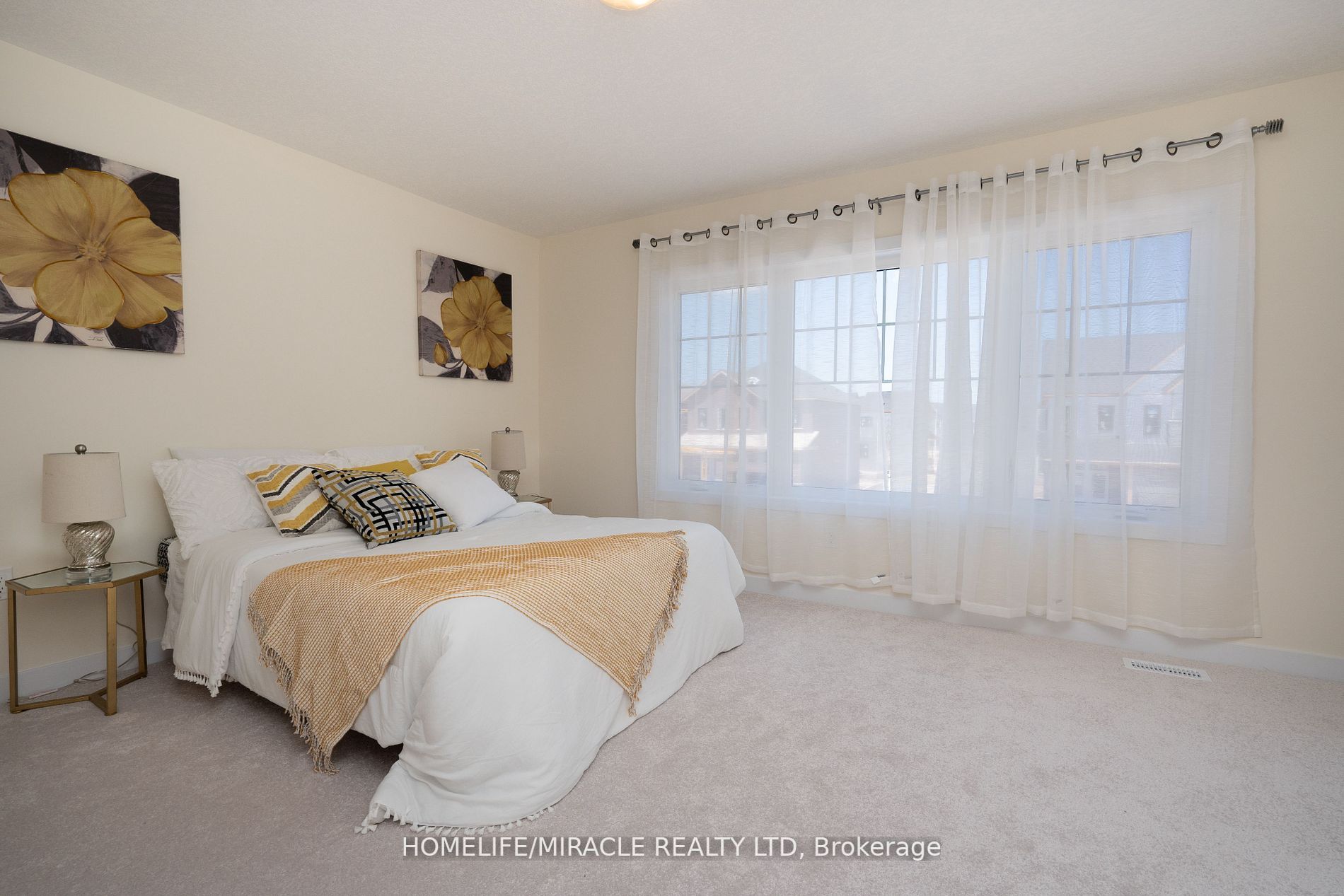 25 Downriver Dr