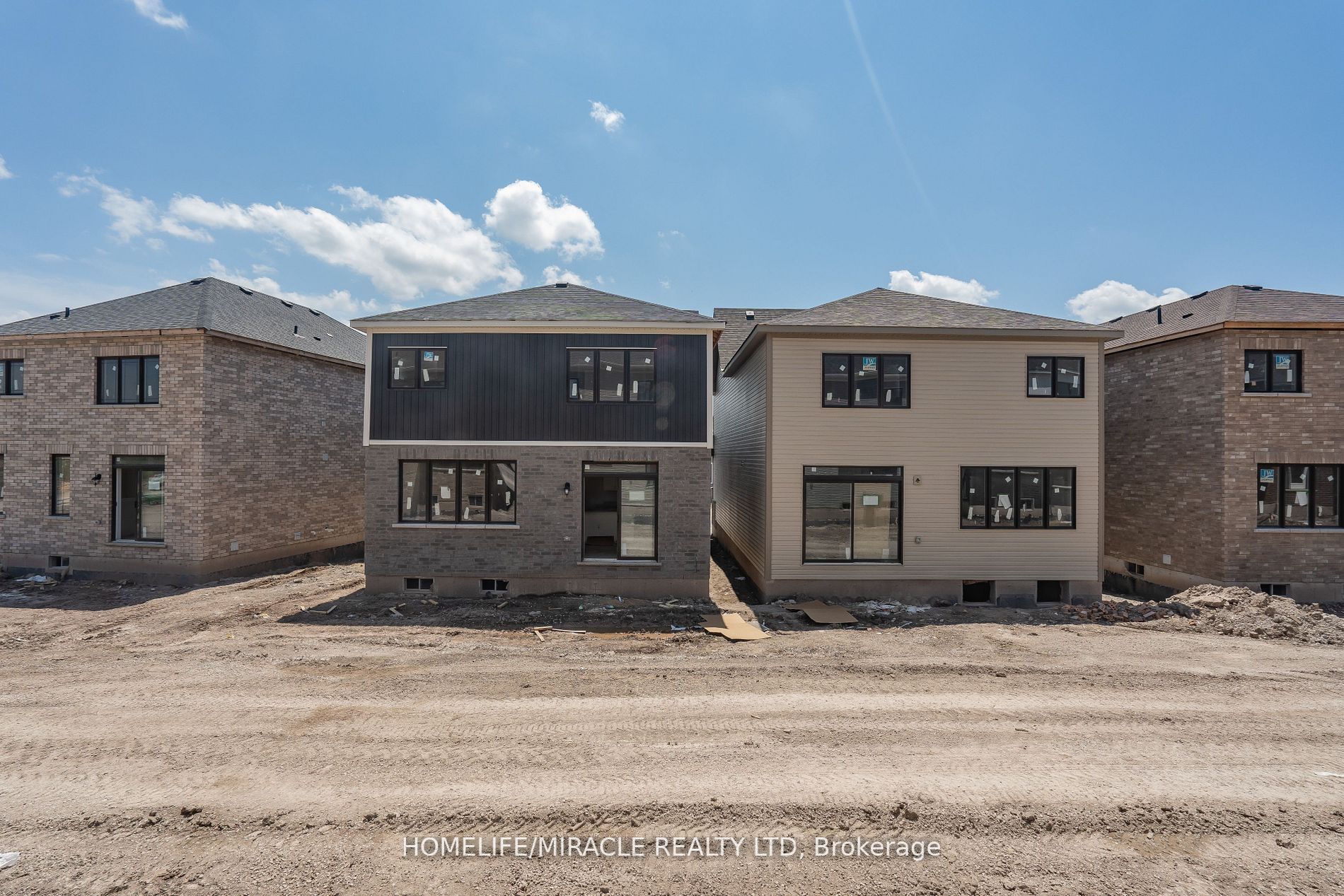 25 Downriver Dr