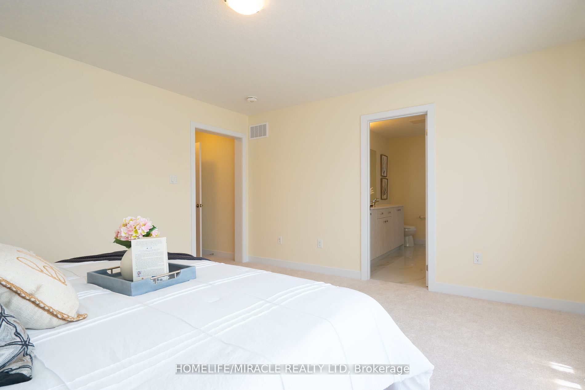 25 Downriver Dr