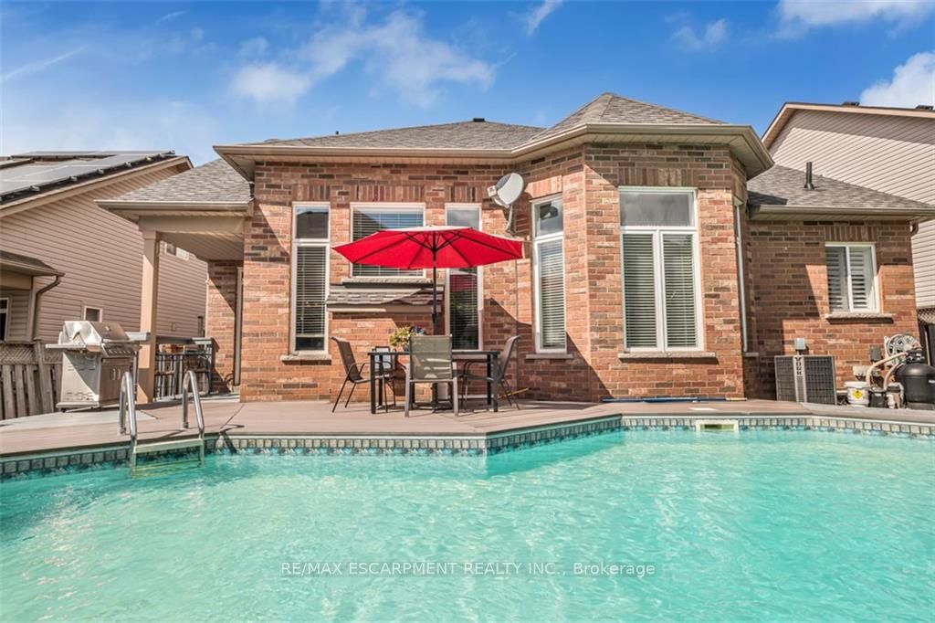 162 Morwick Dr