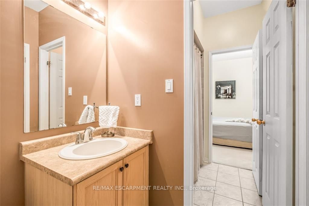 162 Morwick Dr