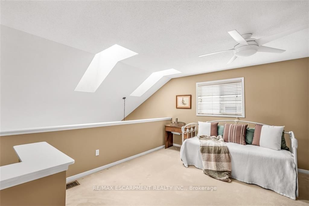 162 Morwick Dr